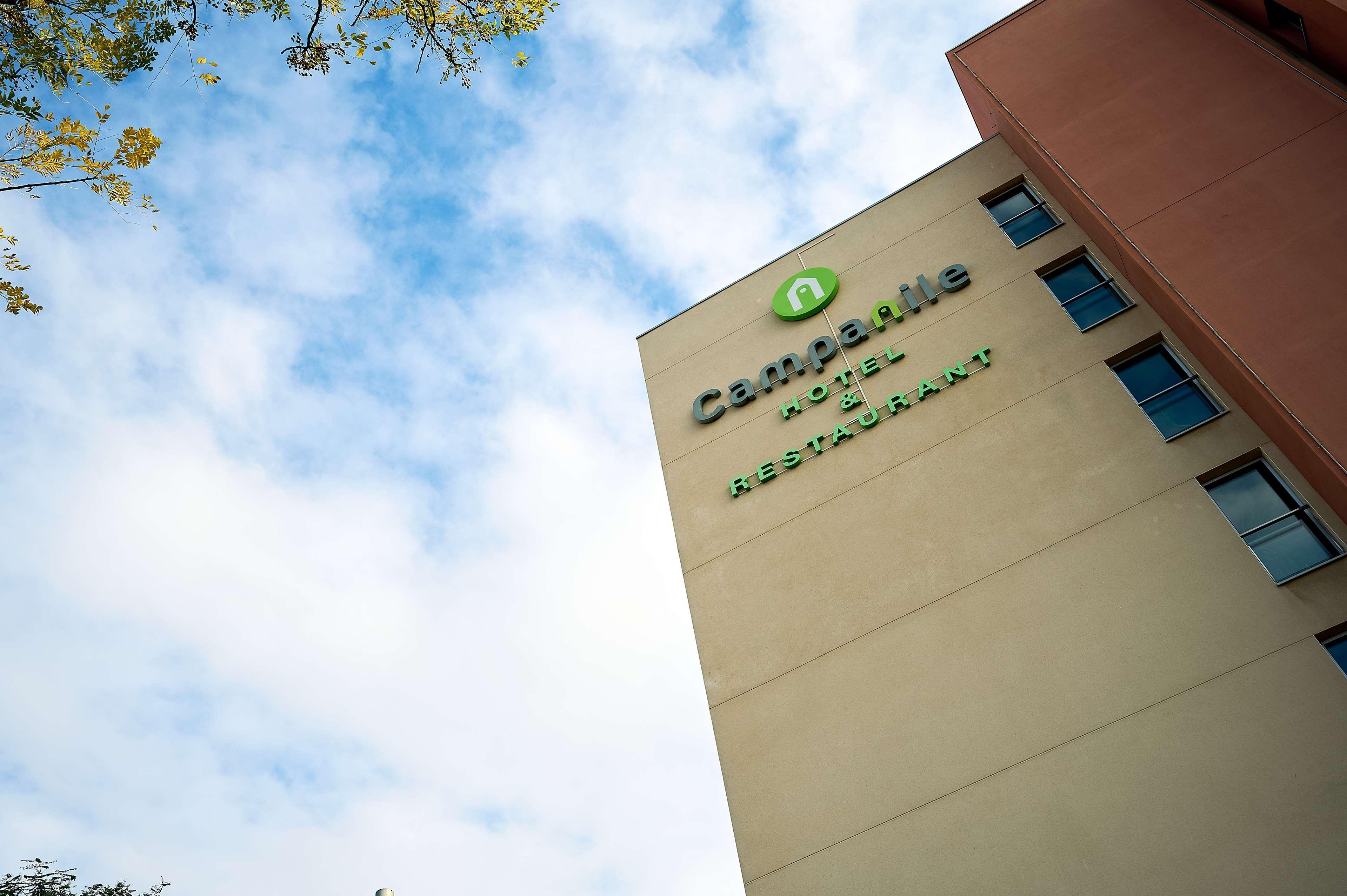 Travelodge Bcn Cornella Fira Cornellà de Llobregat Zewnętrze zdjęcie