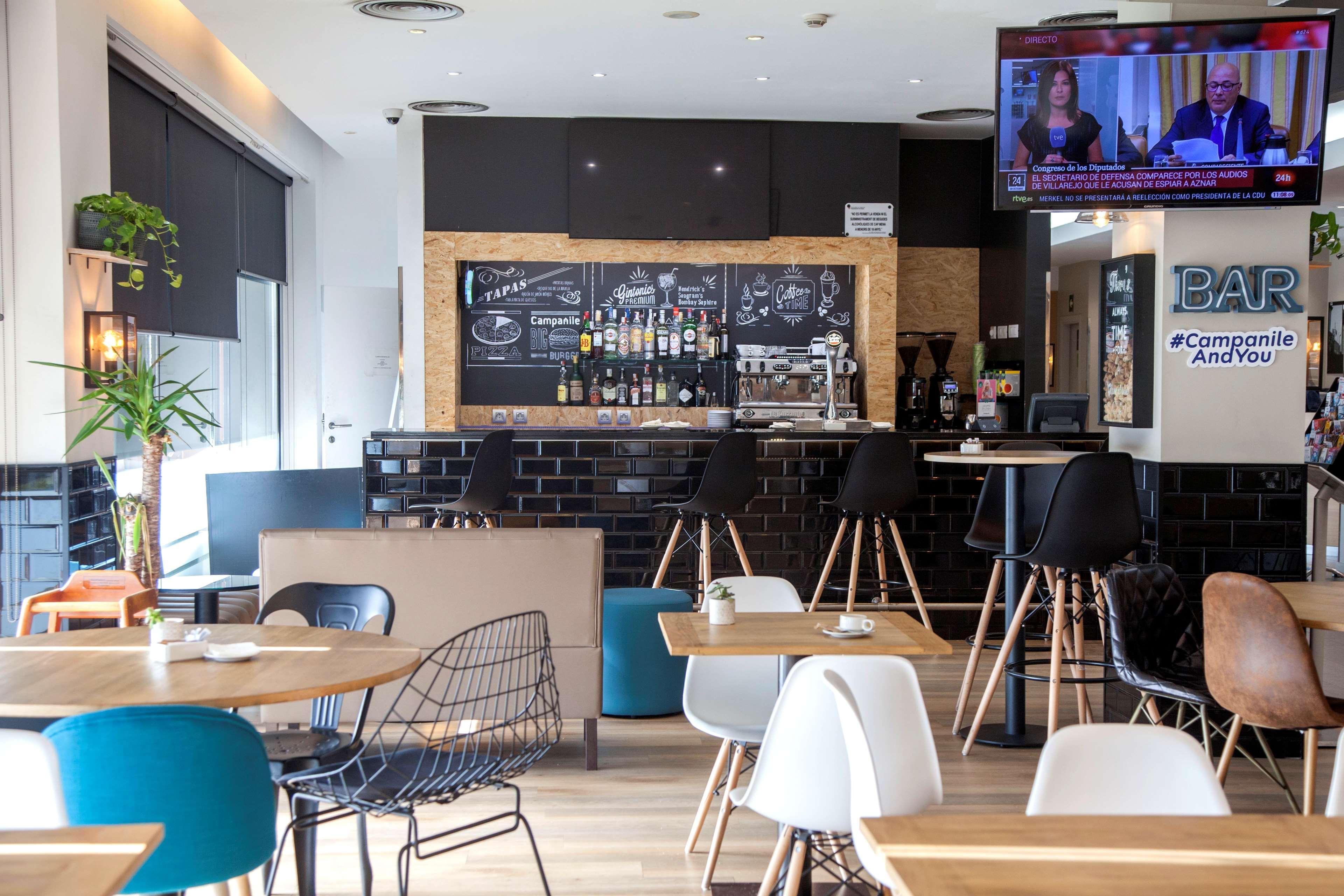 Travelodge Bcn Cornella Fira Cornellà de Llobregat Zewnętrze zdjęcie