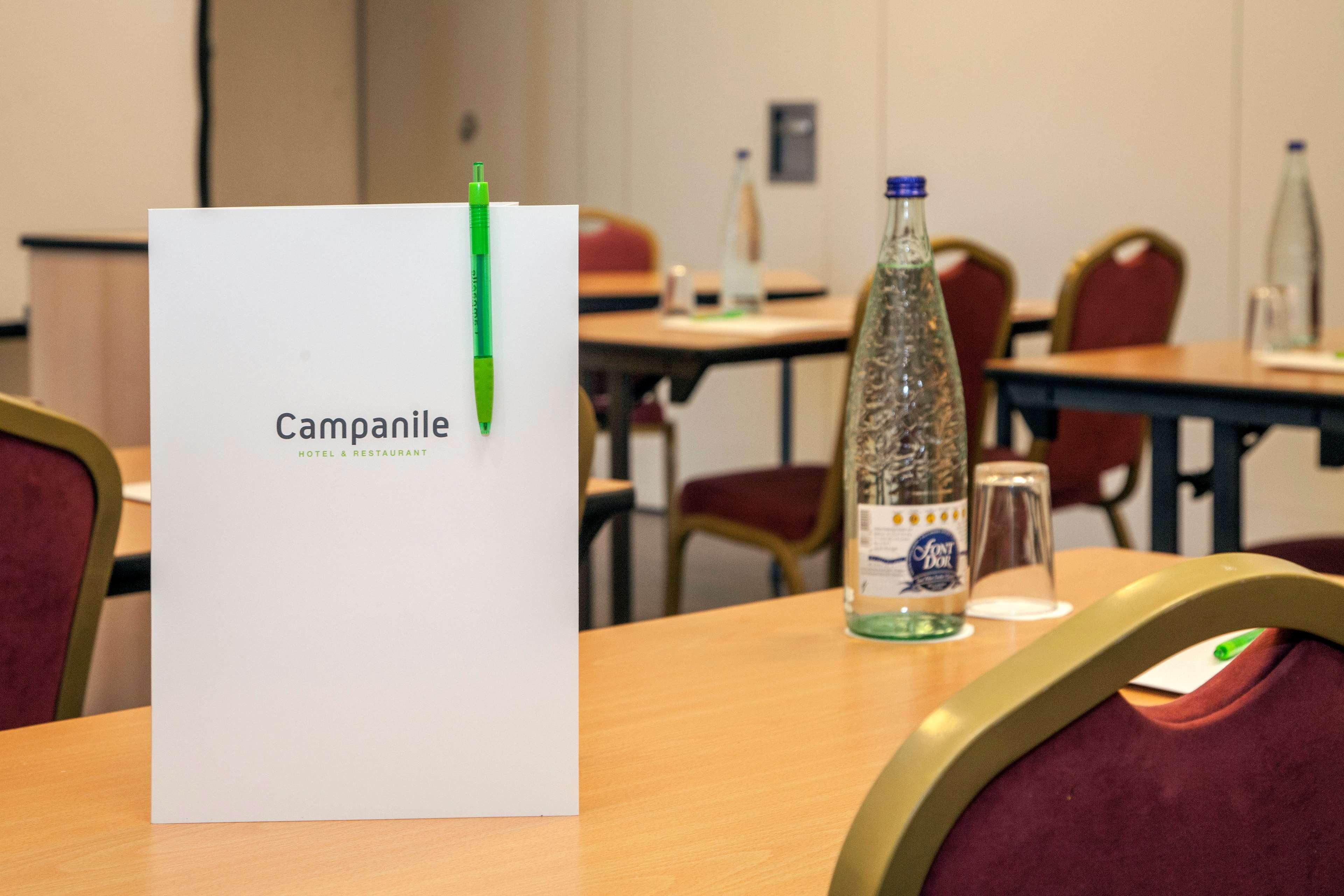 Travelodge Bcn Cornella Fira Cornellà de Llobregat Zewnętrze zdjęcie