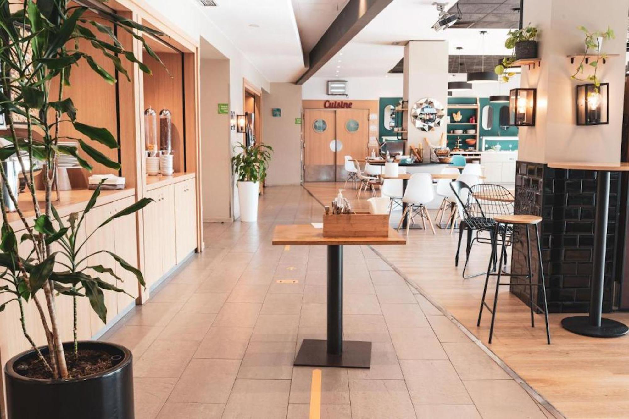 Travelodge Bcn Cornella Fira Cornellà de Llobregat Zewnętrze zdjęcie